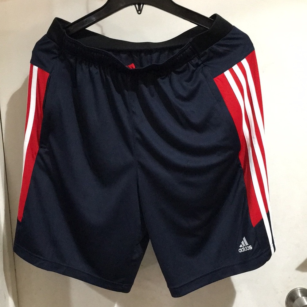 Adidas men active short size in blue